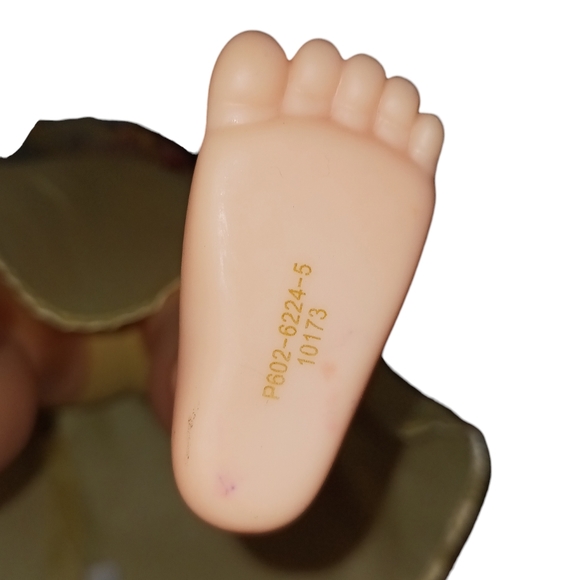 Disney Princess Snow White Toddler Doll - Picture 5 of 8